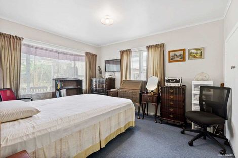 Photo of property in 1/56 Roberts Road, Glenfield, Auckland, 0629