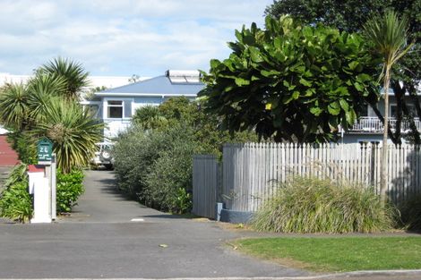 Photo of property in 24 Mclean Street, Strandon, New Plymouth, 4312