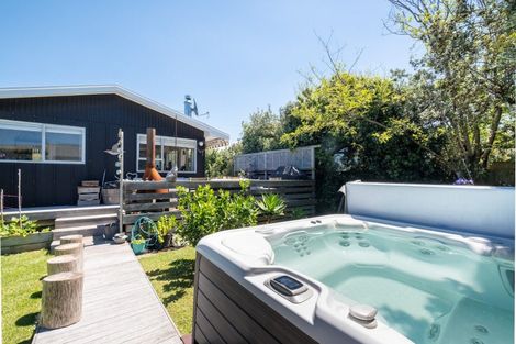 Photo of property in 116 Harper Road, Waimarama, 4294