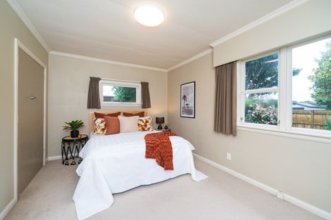 Photo of property in 4 Woodstock Place, Hokowhitu, Palmerston North, 4410
