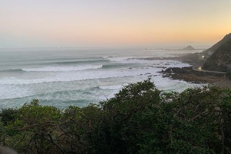 Photo of property in 235 Houghton Bay Road, Houghton Bay, Wellington, 6023