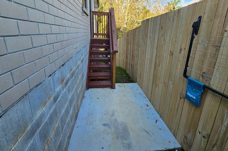 Photo of property in 12a Blease Street, New Lynn, Auckland, 0600