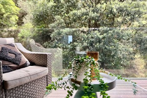 Photo of property in Patent 326 Apartments, 214s/326 Evans Bay Parade, Hataitai, Wellington, 6021