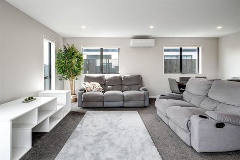 Photo of property in 5 Upham Lane, Rolleston, 7615