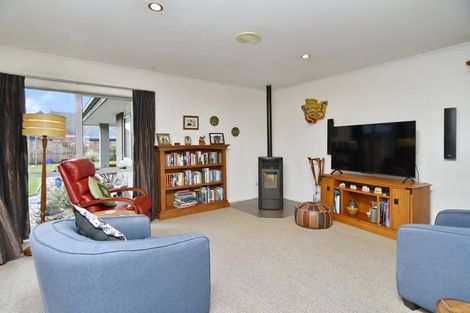 Photo of property in 66 Pentecost Road, Rangiora, 7400