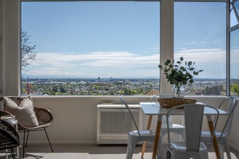 Photo of property in 1 Overdale Drive, Cashmere, Christchurch, 8022