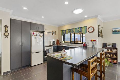 Photo of property in 273 Rangiuru Road, Otaki, 5512