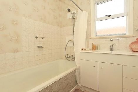 Photo of property in 49 Westminster Road, Wainuiomata, Lower Hutt, 5014