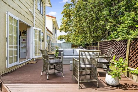 Photo of property in 2/14 Ceramco Place, Torbay, Auckland, 0630