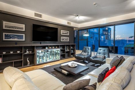 Photo of property in 11a/2 Saint Martins Lane, Grafton, Auckland, 1010