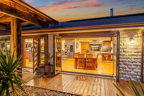 Photo of property in 53 State Highway 58, Pauatahanui, Porirua, 5381