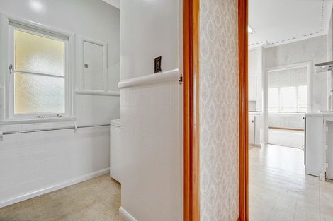 Photo of property in 28 Linwood Avenue, Mount Albert, Auckland, 1025