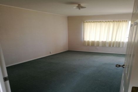 Photo of property in 9 San Luis Place, Golflands, Auckland, 2013