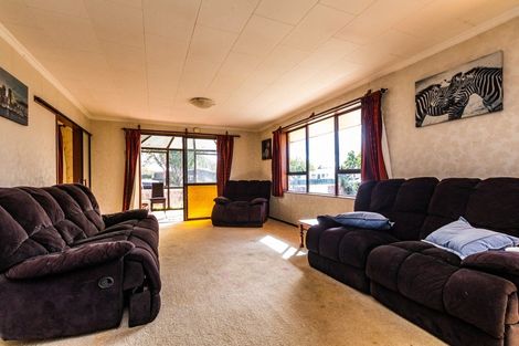 Photo of property in 105 Great North Road, Winton, 9720