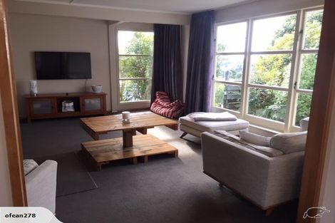 Photo of property in 26 Lyndfield Lane, Newlands, Wellington, 6037