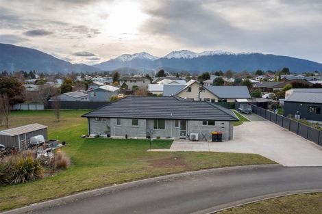 Photo of property in 25 Tawera Place, Te Anau, 9679