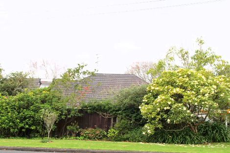 Photo of property in 15 Sale Street, Cockle Bay, Auckland, 2014