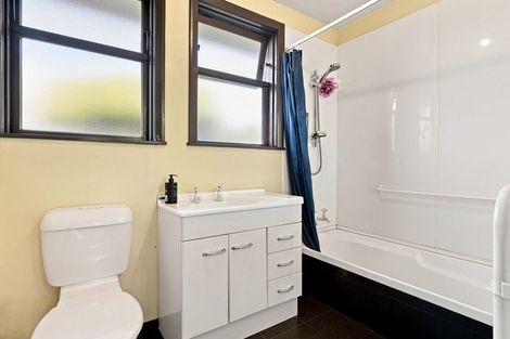 Photo of property in 42 Caldwell Street, Brockville, Dunedin, 9011