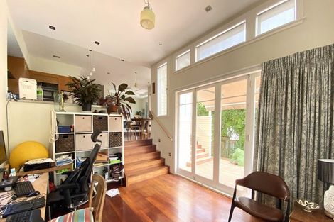 Photo of property in 9a Kingsley Street, Westmere, Auckland, 1022