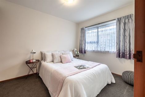 Photo of property in 233 Queenspark Drive, Parklands, Christchurch, 8083