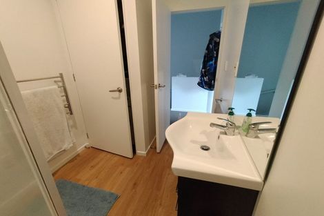 Photo of property in 93k Mays Road, Onehunga, Auckland, 1061