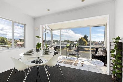 Photo of property in 3 Park Lane, Waitara, 4320
