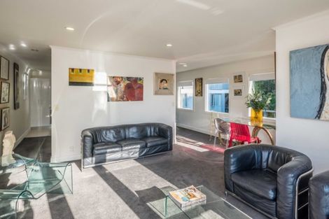 Photo of property in 4/14c Glenmore Street, Thorndon, Wellington, 6011