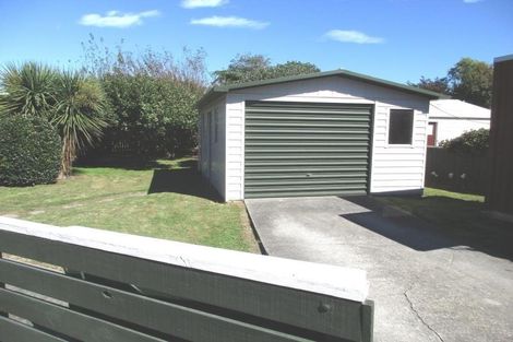 Photo of property in 6a Rimu Road, Raumati Beach, Paraparaumu, 5032