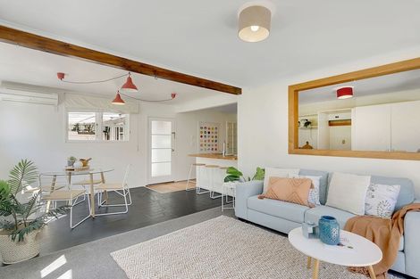 Photo of property in 126 Dimock Street, Titahi Bay, Porirua, 5022