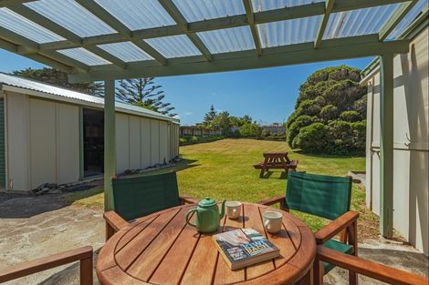 Photo of property in 56 Rua Avenue, Waitarere Beach, Levin, 5510