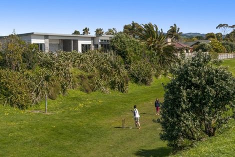 Photo of property in 432 Papamoa Beach Road, Papamoa Beach, Papamoa, 3118