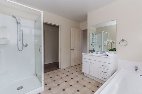 Photo of property in 24 Cooke Street, Somerfield, Christchurch, 8024