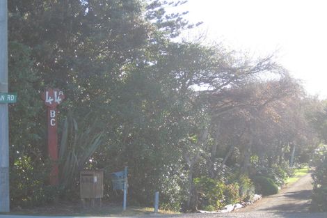 Photo of property in 44 Tasman Road, Otaki Beach, Otaki, 5512