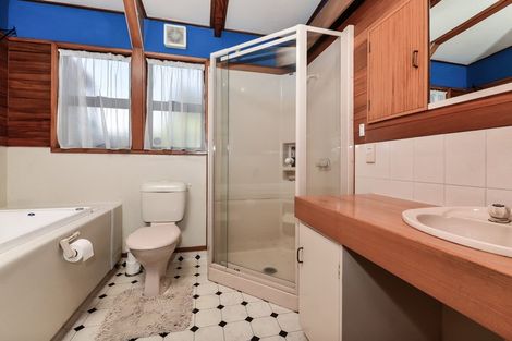 Photo of property in 18c Casey Avenue, Fairfield, Hamilton, 3214