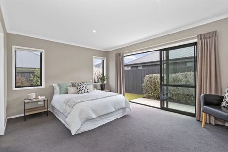Photo of property in 19 Hineaari Street, Marshland, Christchurch, 8083