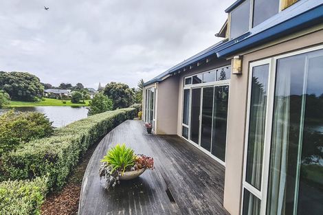 Photo of property in 12 Major Durie Place, Waikanae Beach, Waikanae, 5036