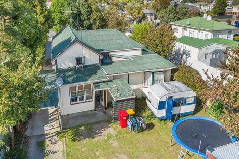 Photo of property in 7 Weraroa Road, Levin, 5510