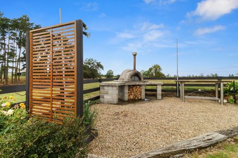 Photo of property in 247 Walton Road, Richmond Downs, Walton, 3475