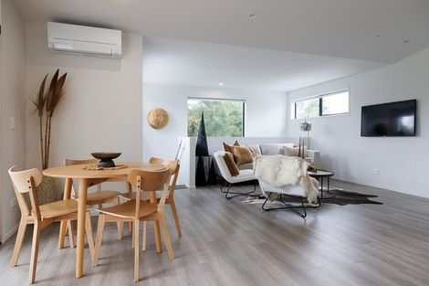 Photo of property in 135a Victoria Street, Cambridge, 3434