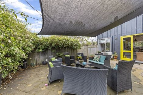 Photo of property in 6 Portland Street, Welcome Bay, Tauranga, 3112