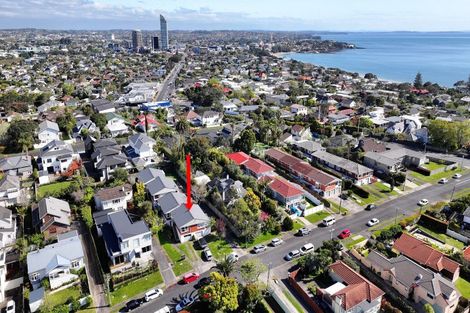 Photo of property in 1/11 Onepoto Road, Hauraki, Auckland, 0622