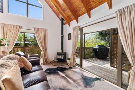 Photo of property in 36 Boojum Dell, Kinloch, Taupo, 3377