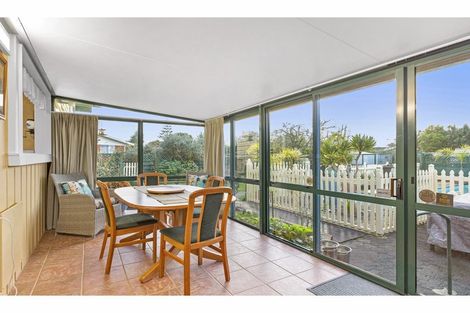 Photo of property in 15 Balfour Crescent, Riverlea, Hamilton, 3216