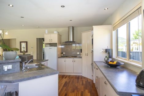 Photo of property in 56 Centennial Avenue, Arrowtown, 9302