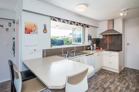 Photo of property in 53 Rimu Street, Waikanae, 5036