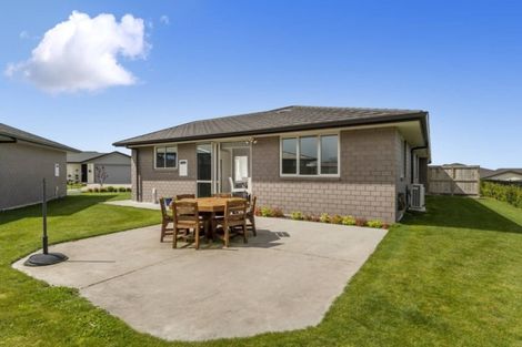 Photo of property in Waterview Estate, 69/4 Greystone Place, Omokoroa, 3114