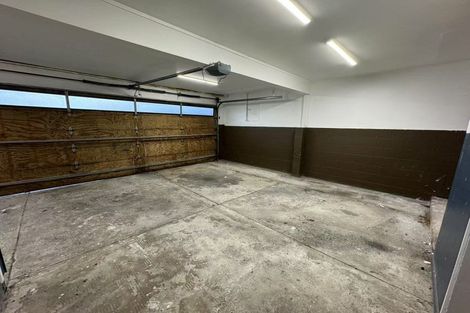 Photo of property in 1 Tableau Place, Totara Vale, Auckland, 0629