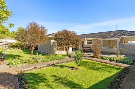 Photo of property in 109 Winara Avenue, Waikanae, 5036