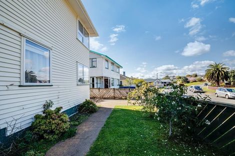 Photo of property in 112 Rangituhi Crescent, Takapuwahia, Porirua, 5022