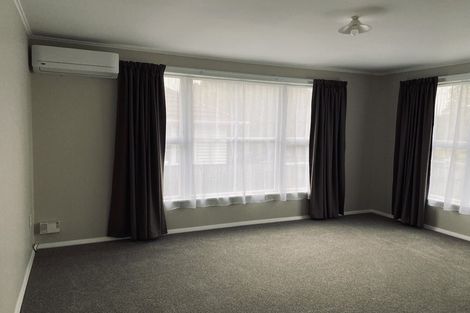 Photo of property in 24 Larsen Street, Otara, Auckland, 2025